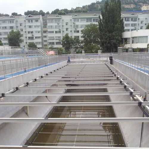 小型刮泥設備圖2